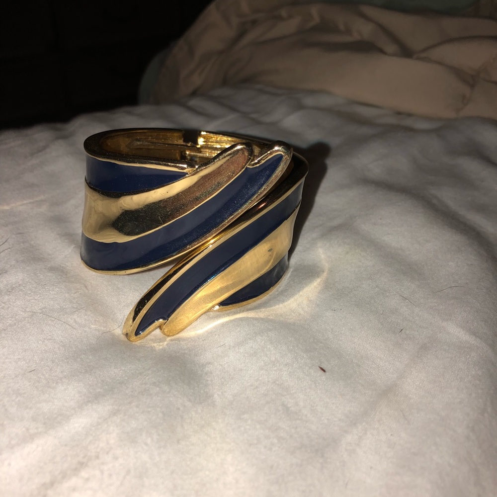 Blue and gold bracelet